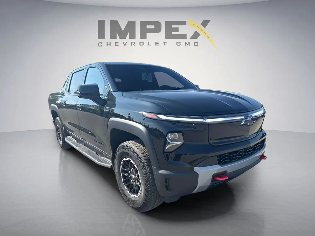 Used 2026 Black Chevrolet Trail Boss image 6