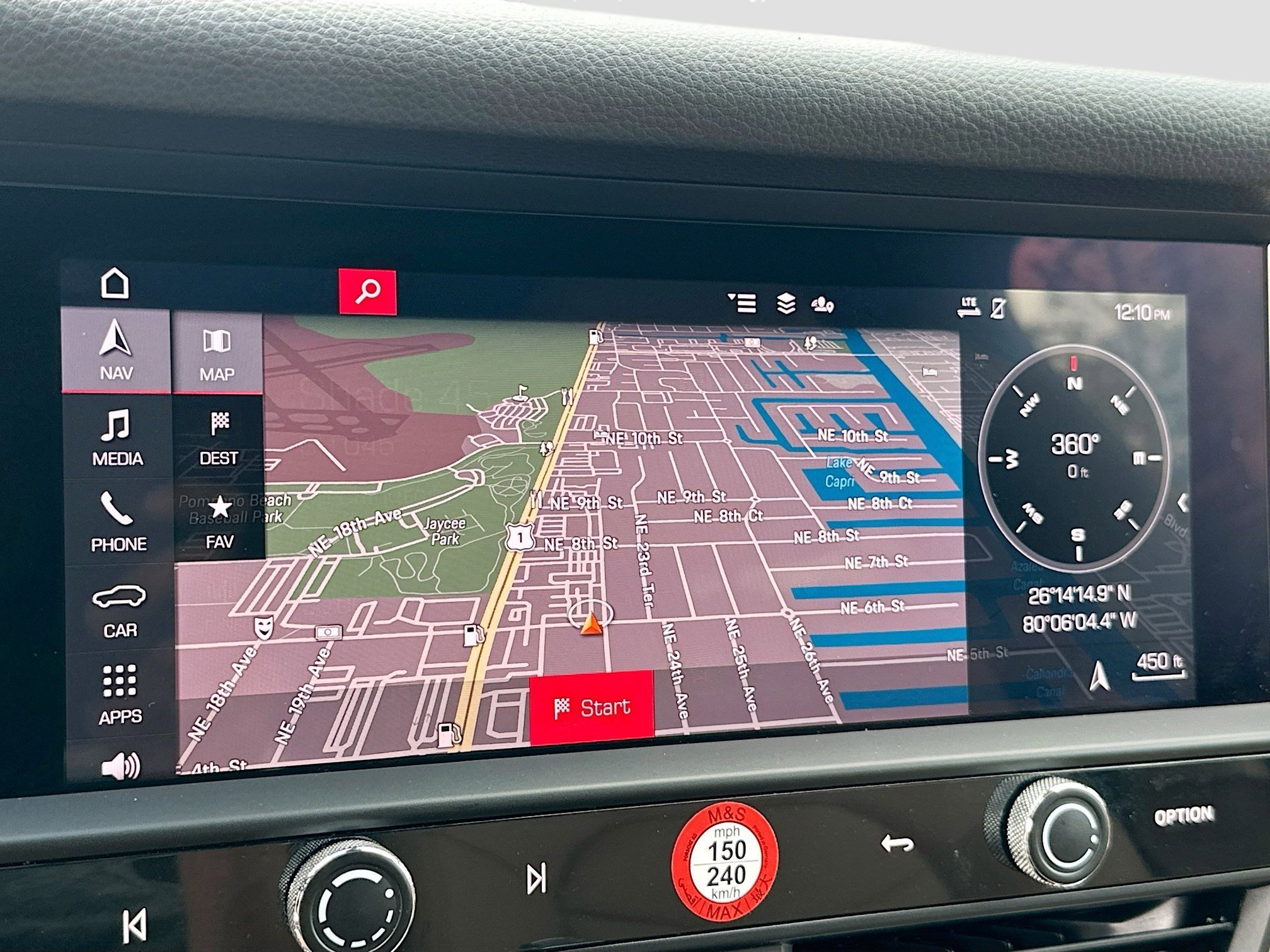 2024 Porsche Macan S - Photo 14