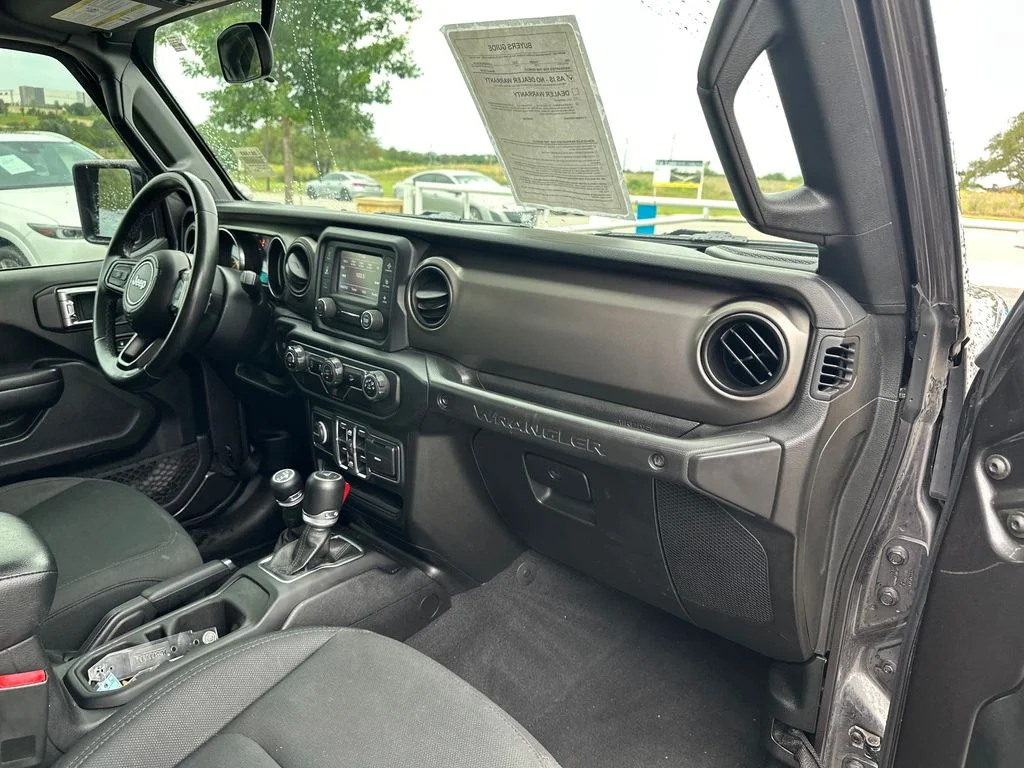 Used 2020 Gray Jeep Unlimited Sport S image 35
