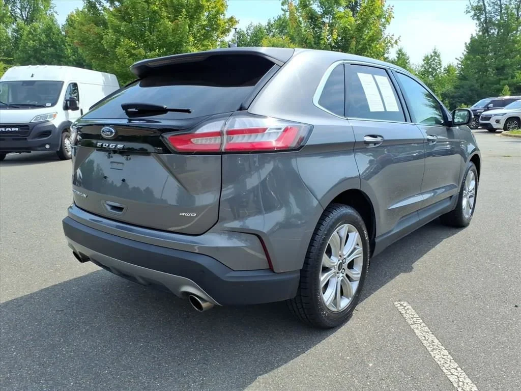 Used 2024 Carbonized Gray Ford Titanium image 33