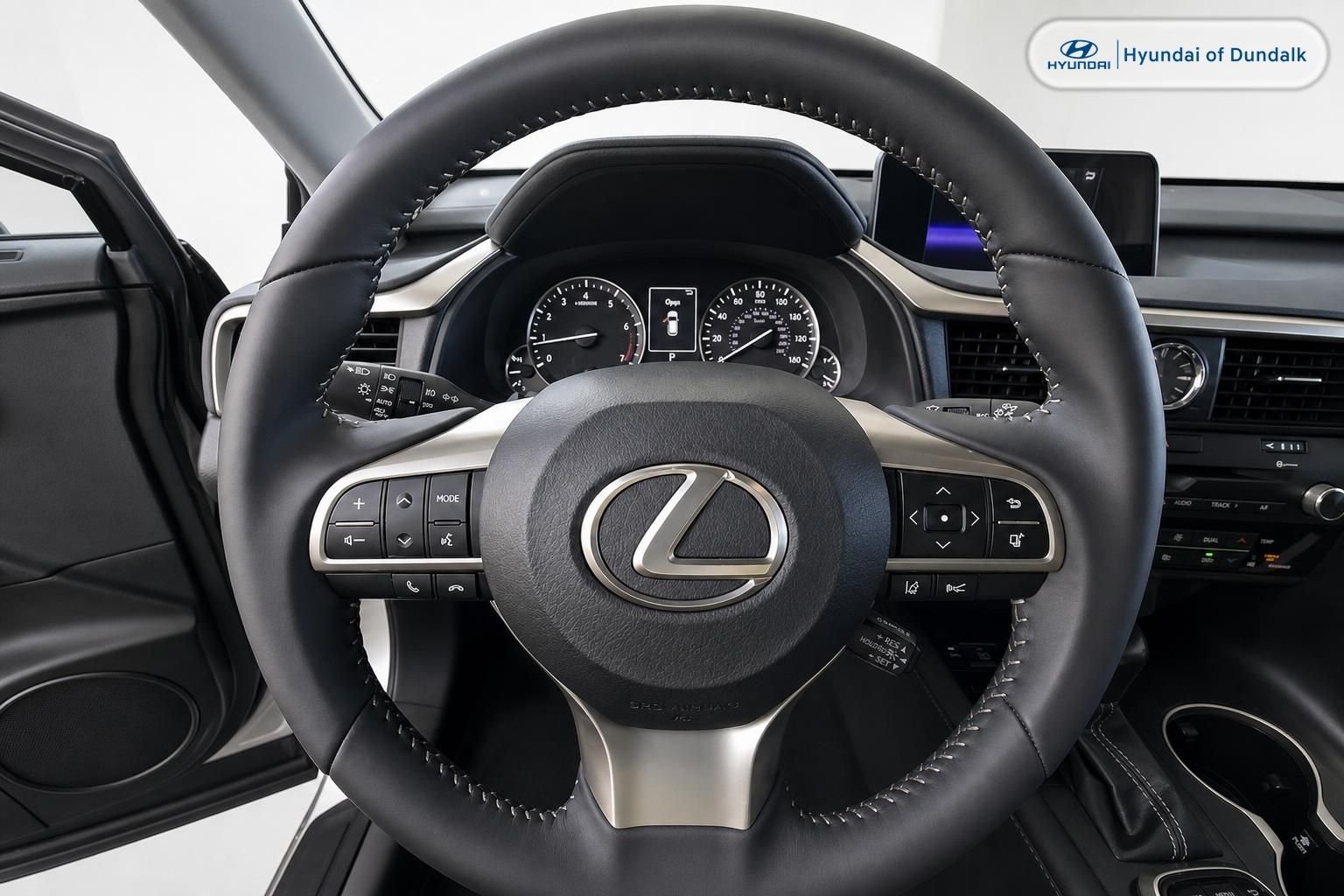 Used 2019 White Lexus 350 image 9