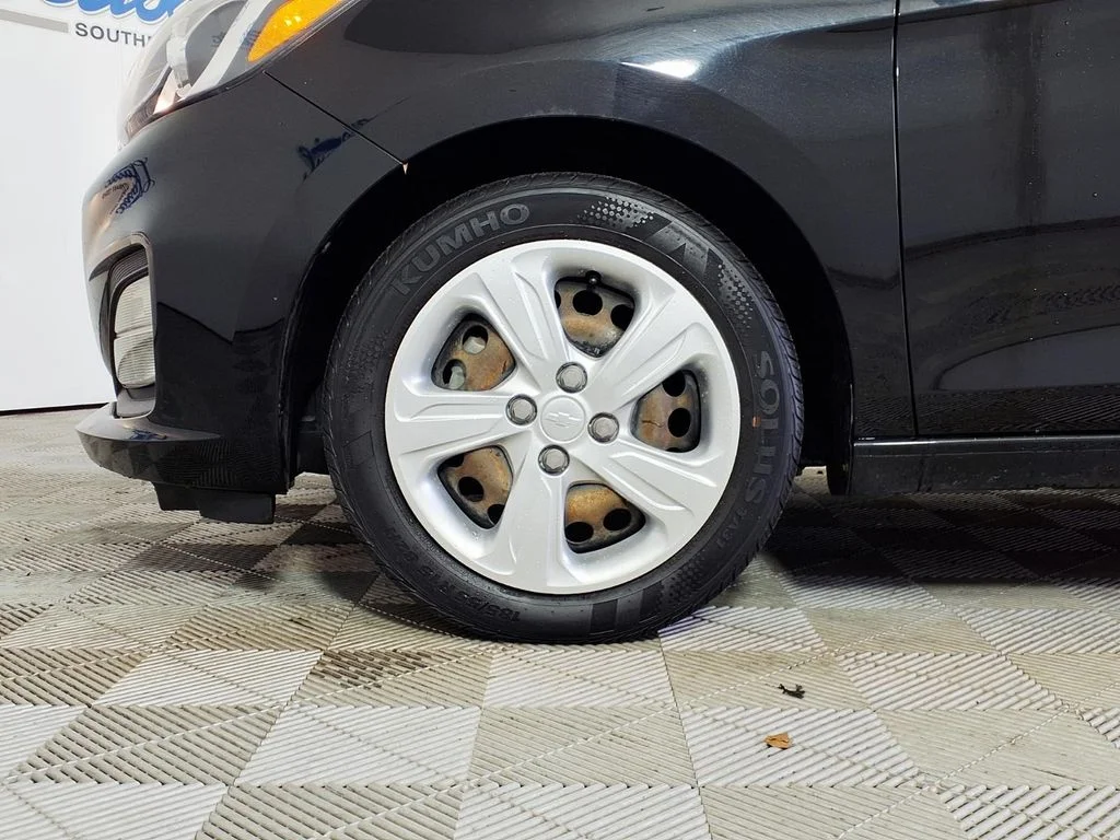 Used 2020 Black Chevrolet LS image 7