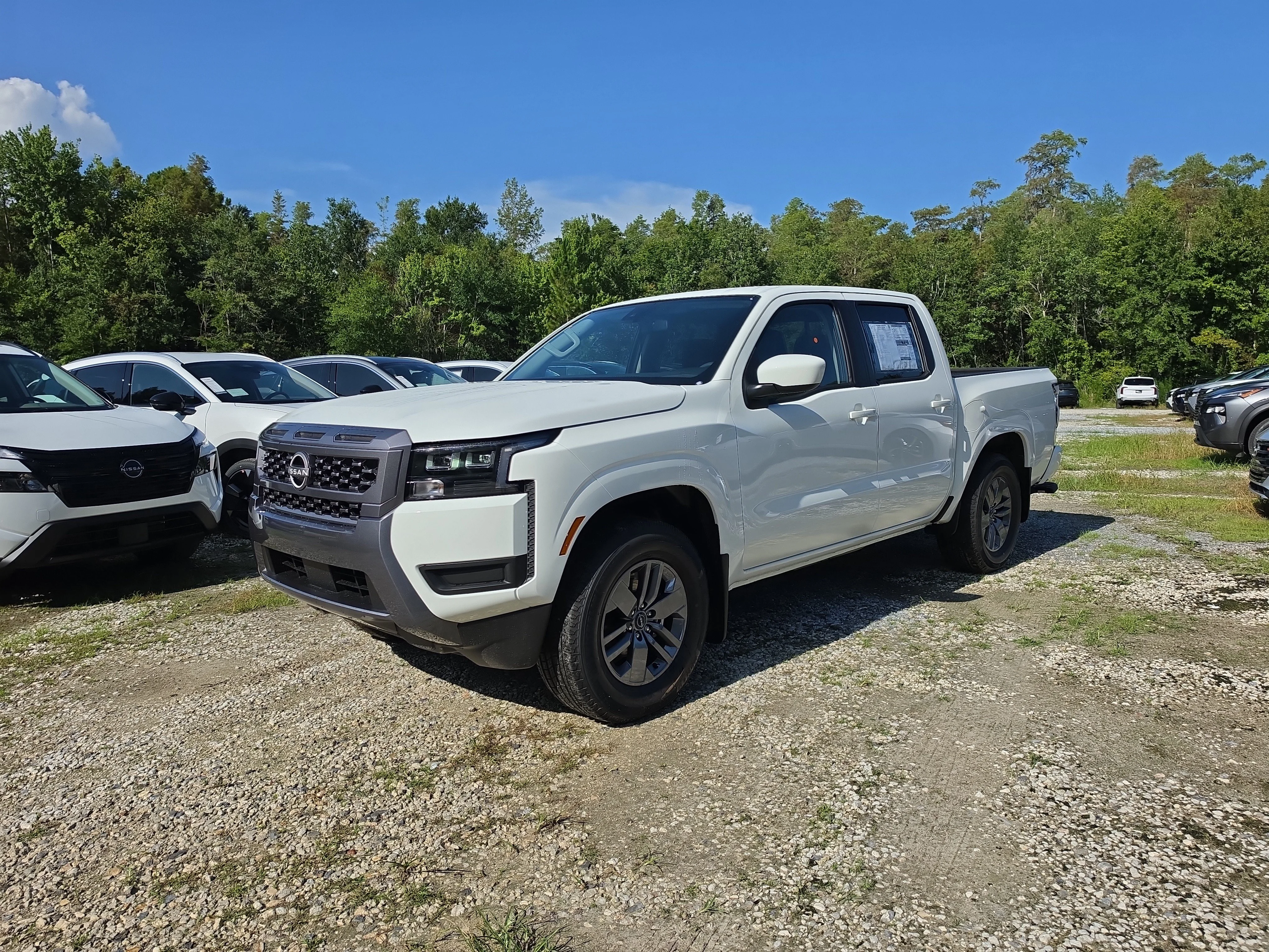 New 2026 Glacier White Nissan Crew Cab SV image 4