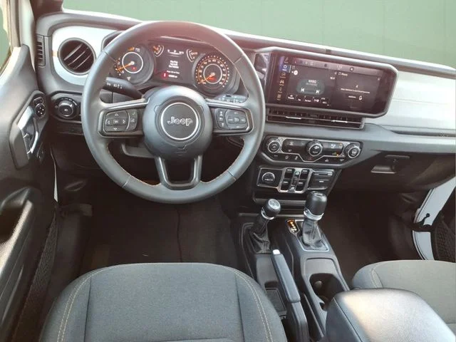 Used 2024 White Jeep Sport S image 18