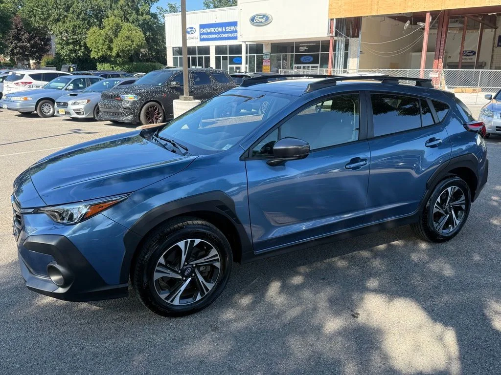 Used 2024 Blue Subaru Premium image 4
