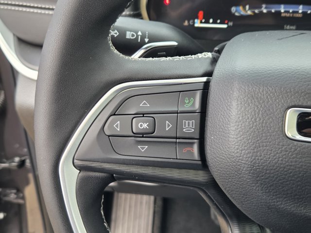 New 2025 Baltic Gray Metallic Clear-Coat Exterior Paint Jeep Altitude X image 23