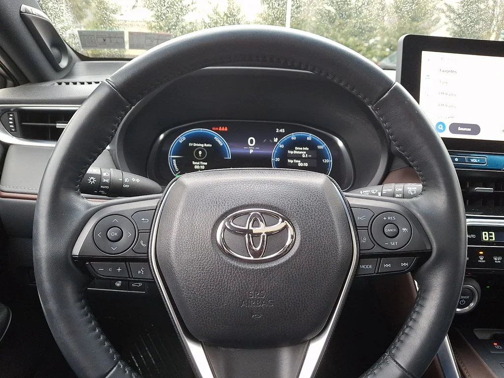 2024 Toyota Venza Limited - Photo 19