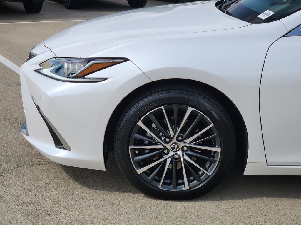 Certified Used 2024 White Pearl Lexus 350 image 8