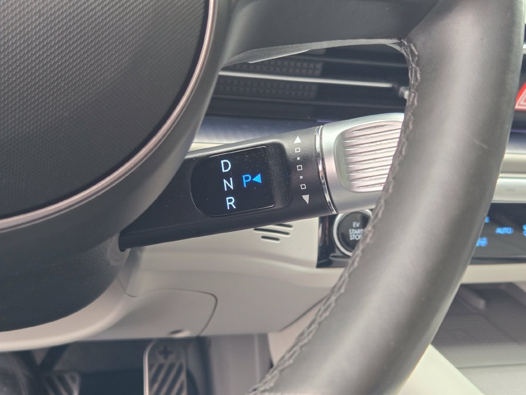2024 Hyundai IONIQ 6 Limited - Photo 40