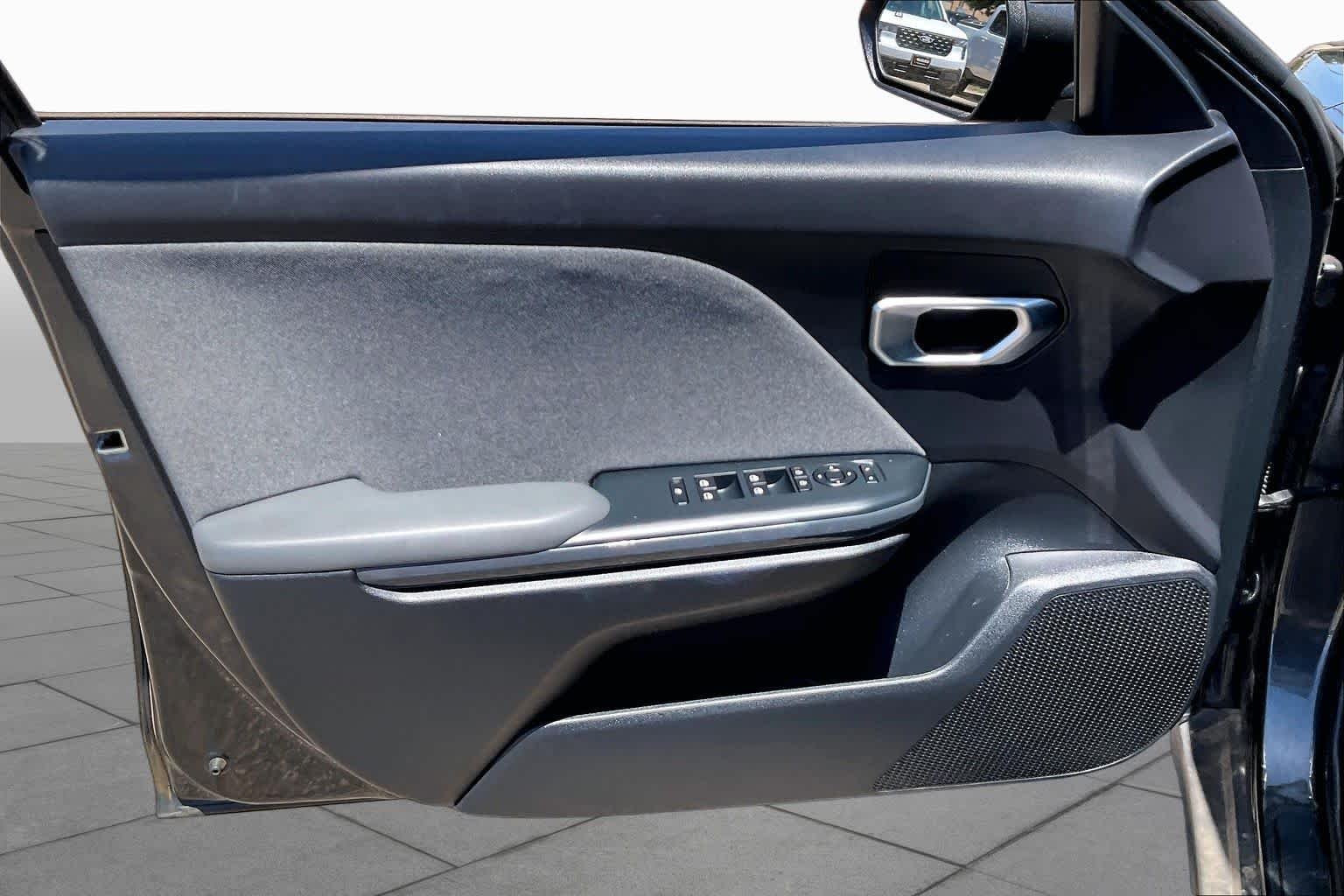 Used 2025 Interstellar Gray Kia EX image 20