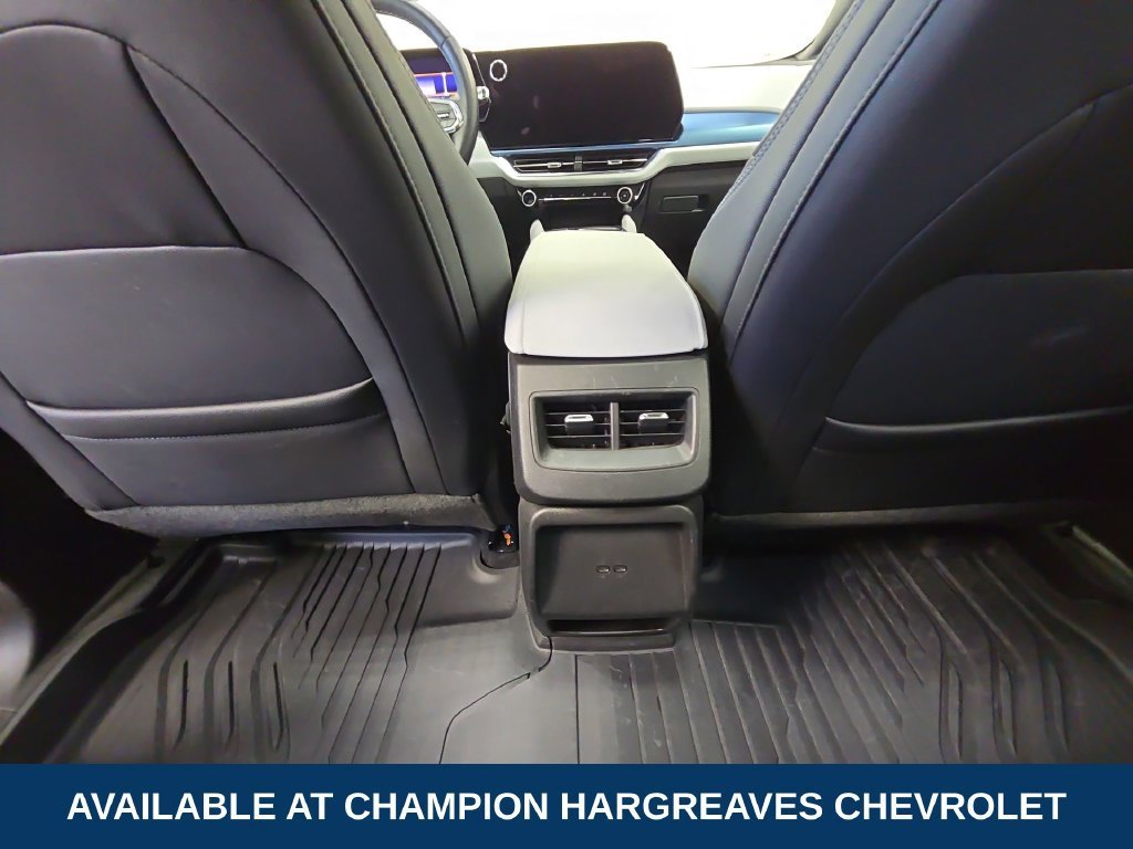 2025 Chevrolet Equinox EV LT - Photo 29
