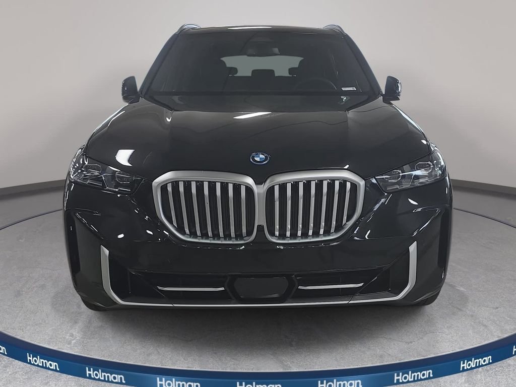 New 2026 Black Sapphire Metallic BMW xDrive50e image 2