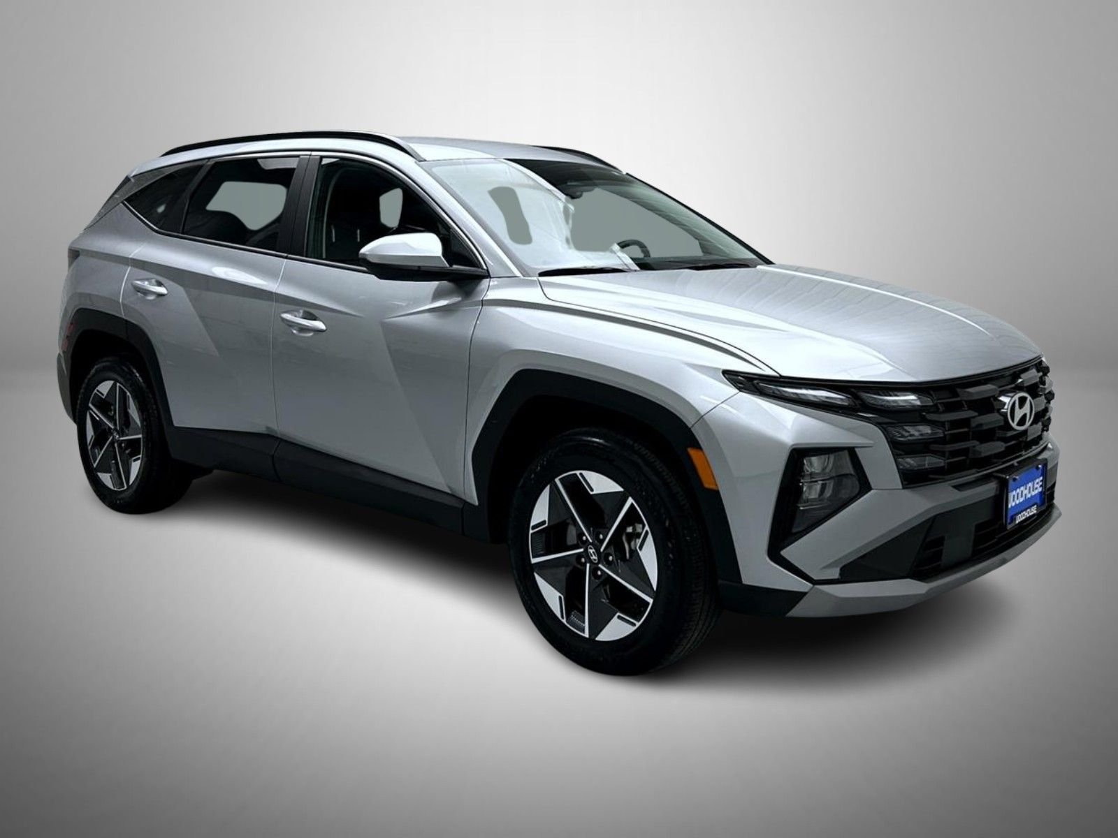 Used 2025 Silver Hyundai SEL image 3