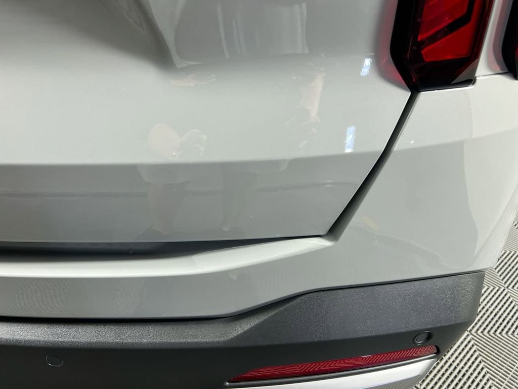 New 2026 Wolf Gray Kia S image 6