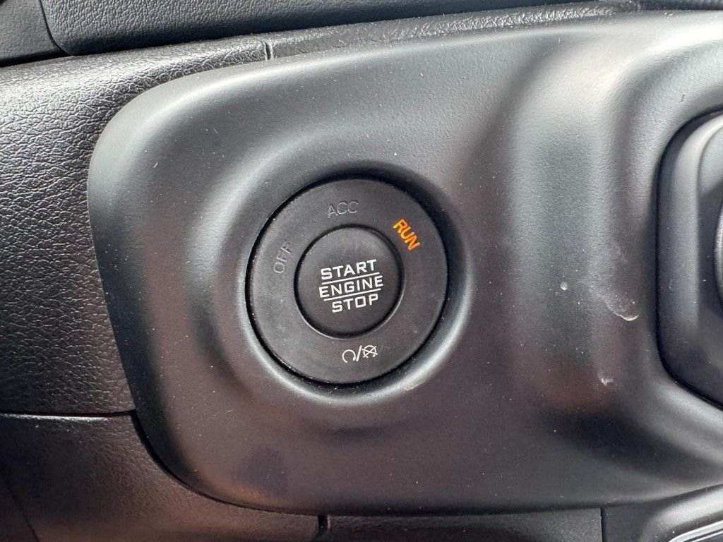 Used 2021 Gray Jeep Overland image 24