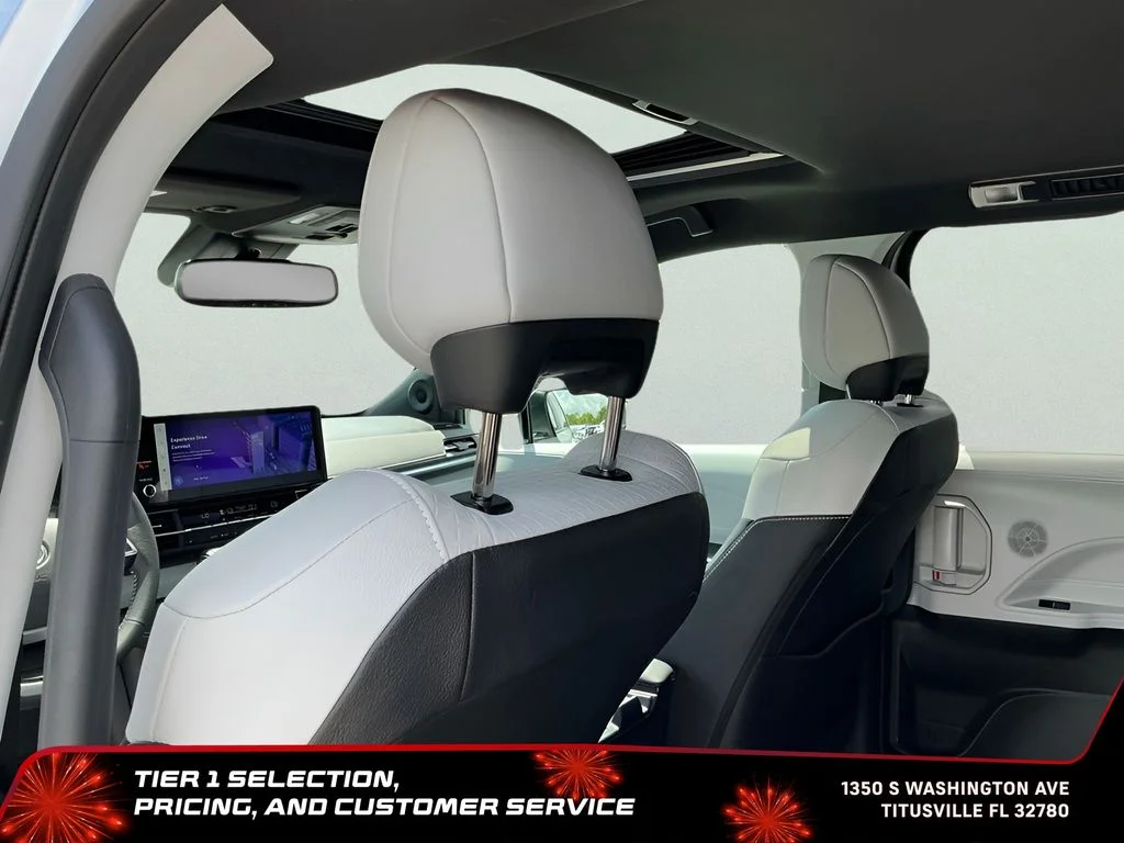 Used 2025 Silver Toyota XSE image 31