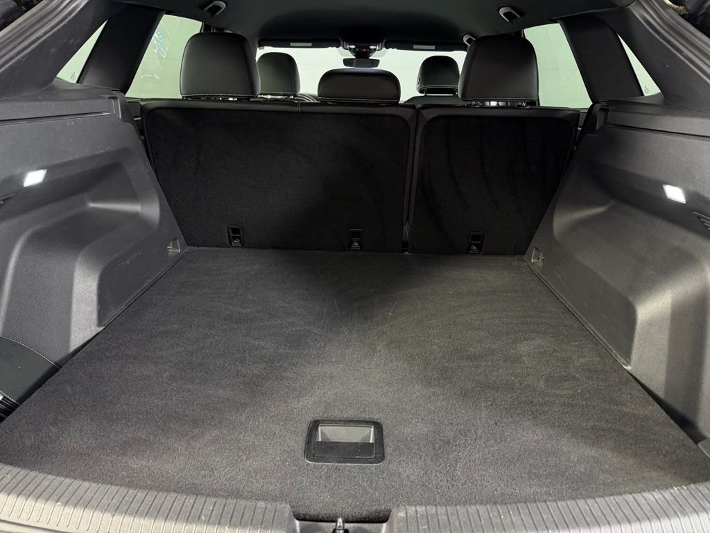 2025 Volkswagen Atlas Cross Sport SE w/Tech - Photo 26
