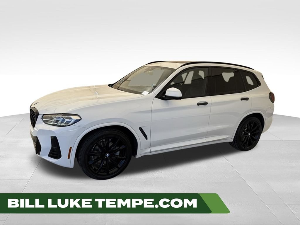 2022 BMW X3 sDrive30i's photo