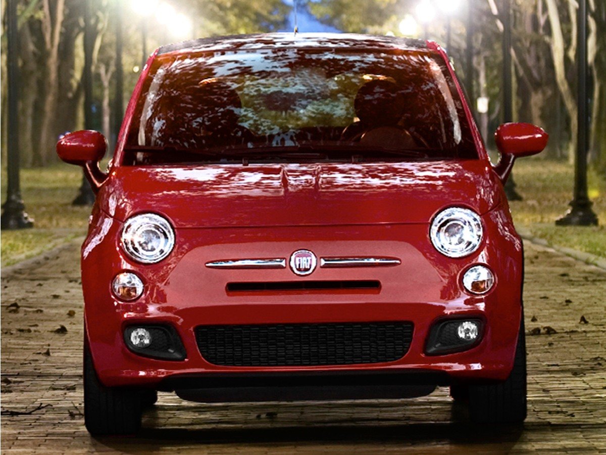 Used 2015 Red FIAT Pop image 1