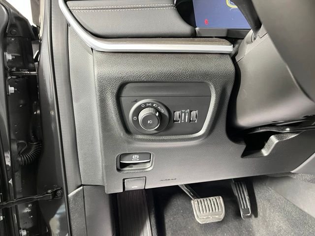 Used 2026 Gray Jeep Limited image 18