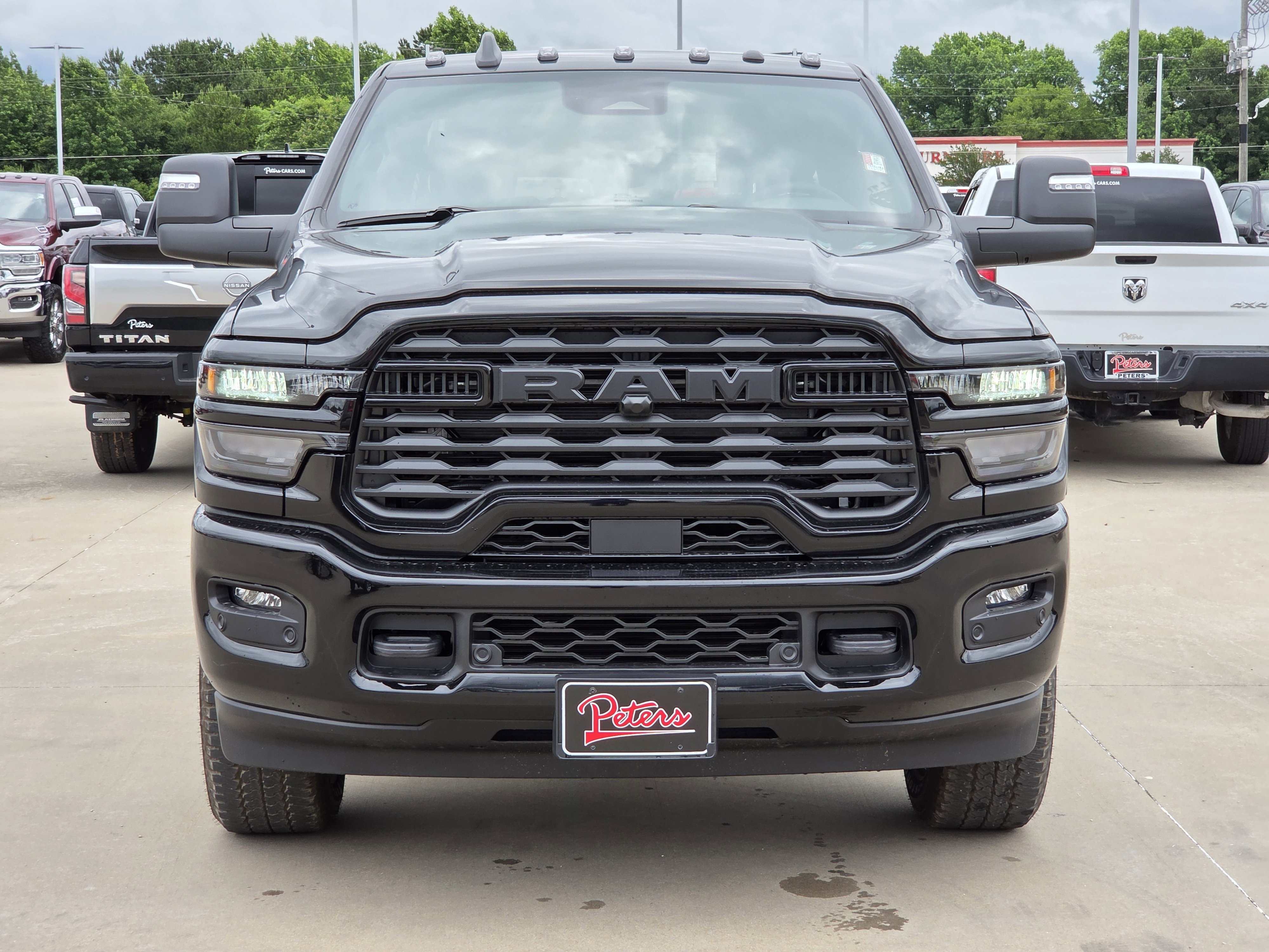 New 2026 Diamond Black Crystal Pearlcoat Ram Lone Star image 2