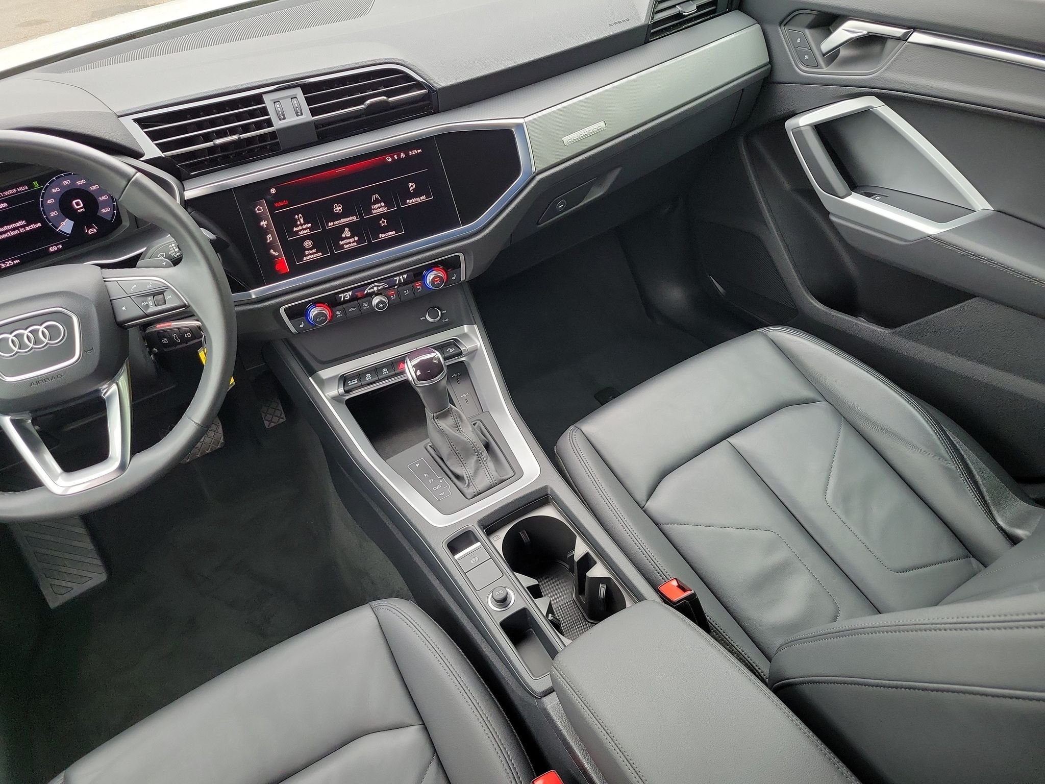 Used 2025 Blud Audi S line Premium image 26