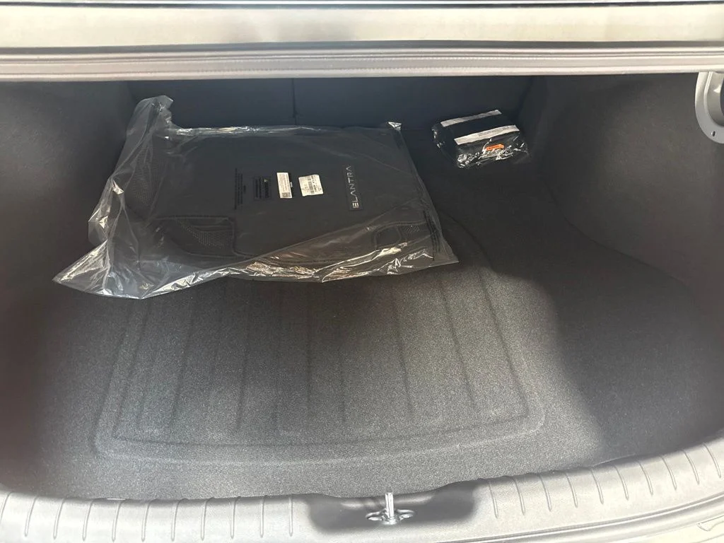 New 2026 Amazon Gray Hyundai SEL Sport image 12