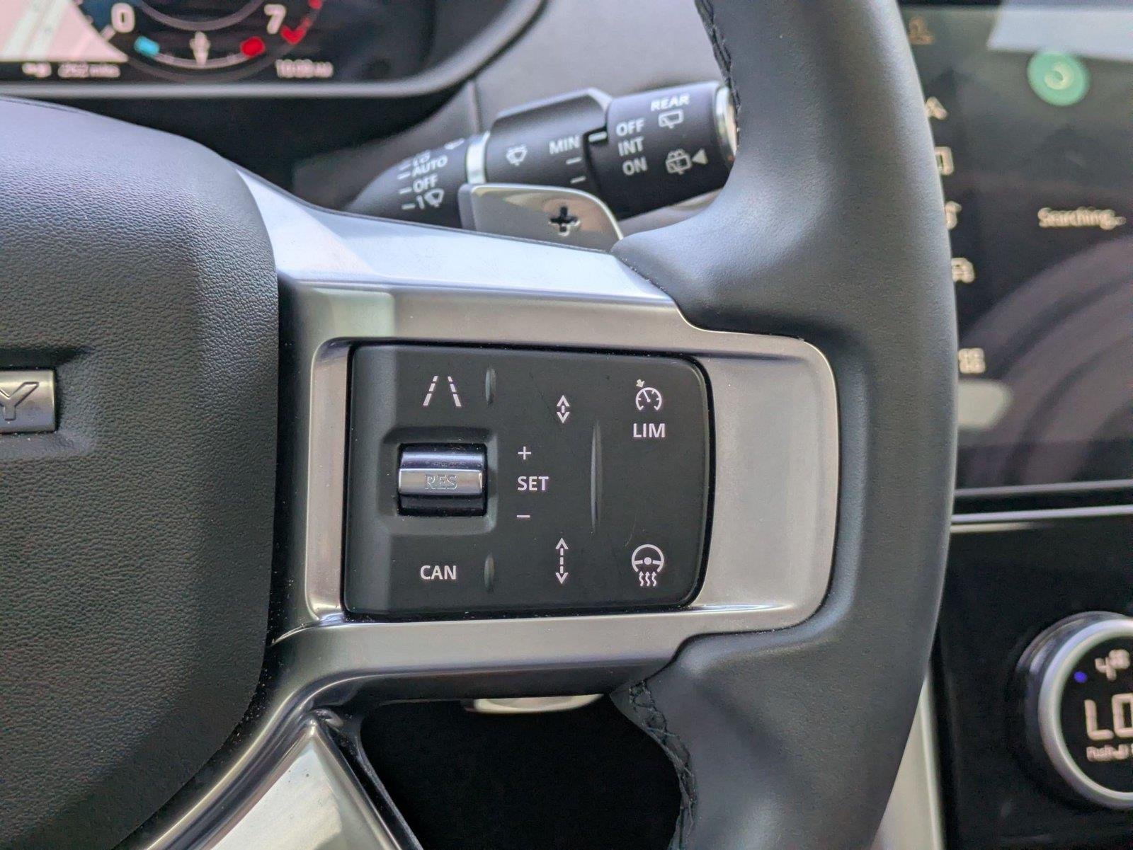 Used 2024 Fuji White Land Rover S image 18