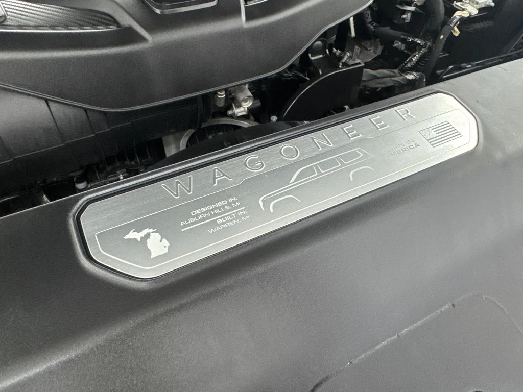 Used 2024 White Jeep Series II image 81