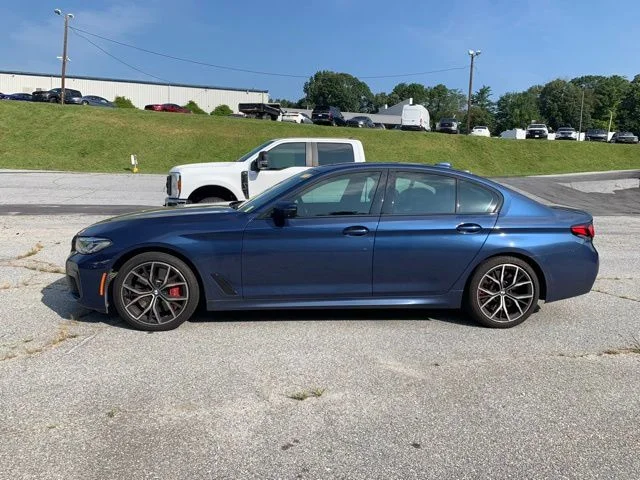 Used 2021 Blue BMW 540i image 5