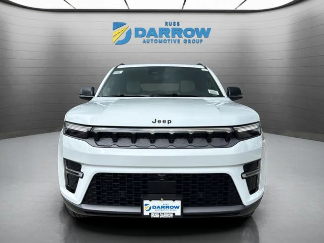 New 2026 Bright White Clear-Coat Exterior Paint Jeep Limited Reserve image 8
