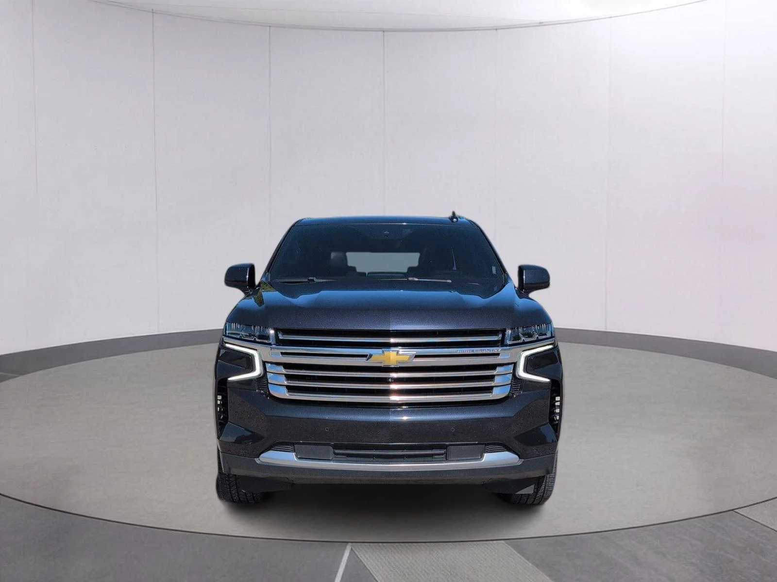 Used 2023 Dark Ash Metallic Chevrolet High Country image 9