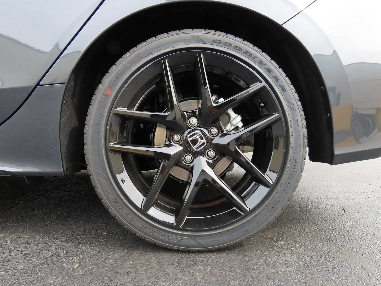 2026 Honda Civic Hatchback Sport - Photo 9