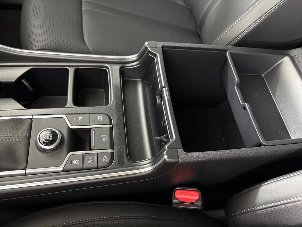 New 2026 Ivory Silver Kia S image 43