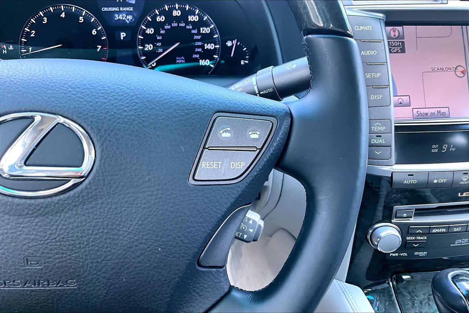 Used 2012 Obsidian Lexus  image 22