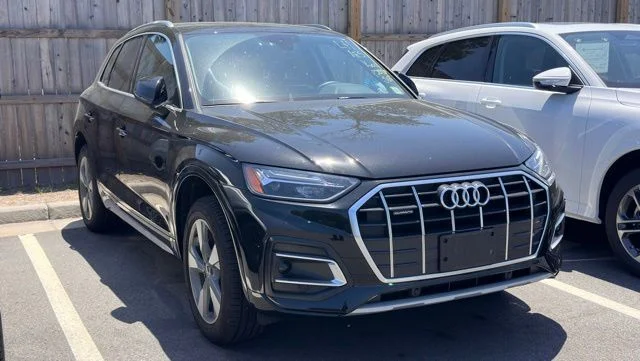 2023 Audi Q5 40 Premium's photo