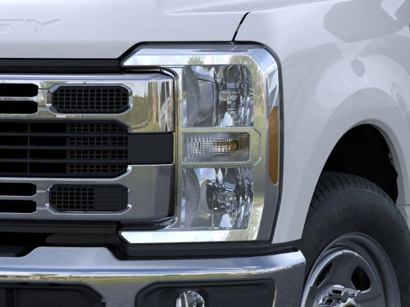 New 2025 White Ford XL image 18
