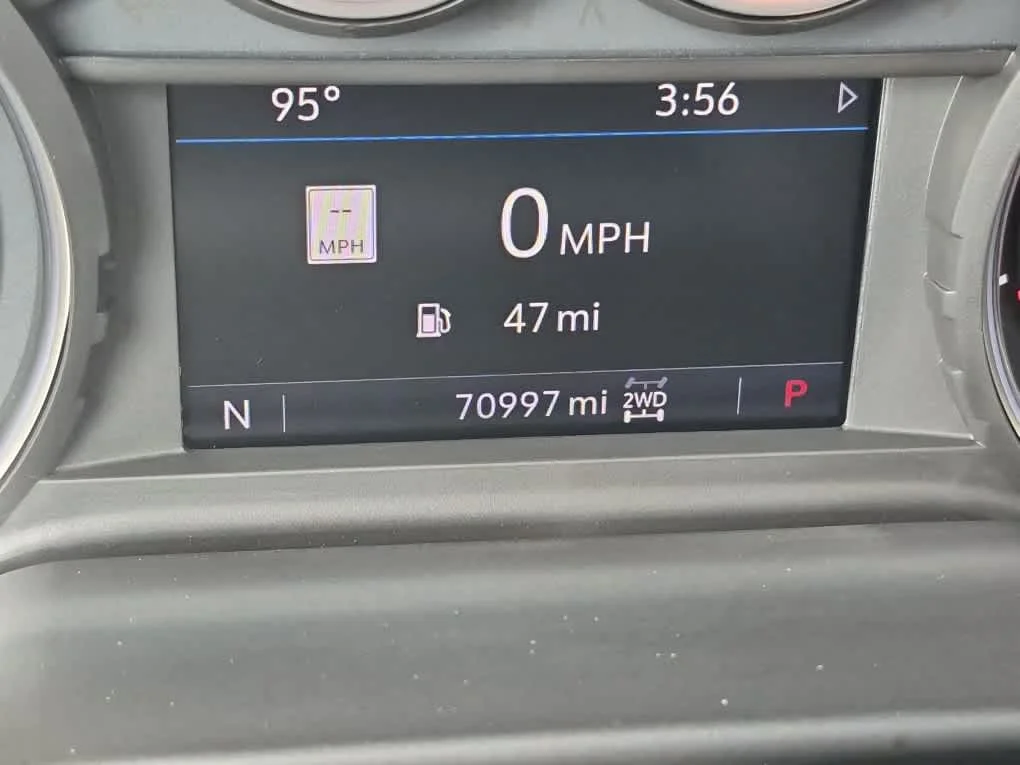 Used 2021 Midnight Blue Metallic Chevrolet LT image 20