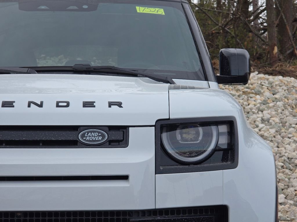 2026 Land Rover Defender X-Dynamic SE - Photo 28