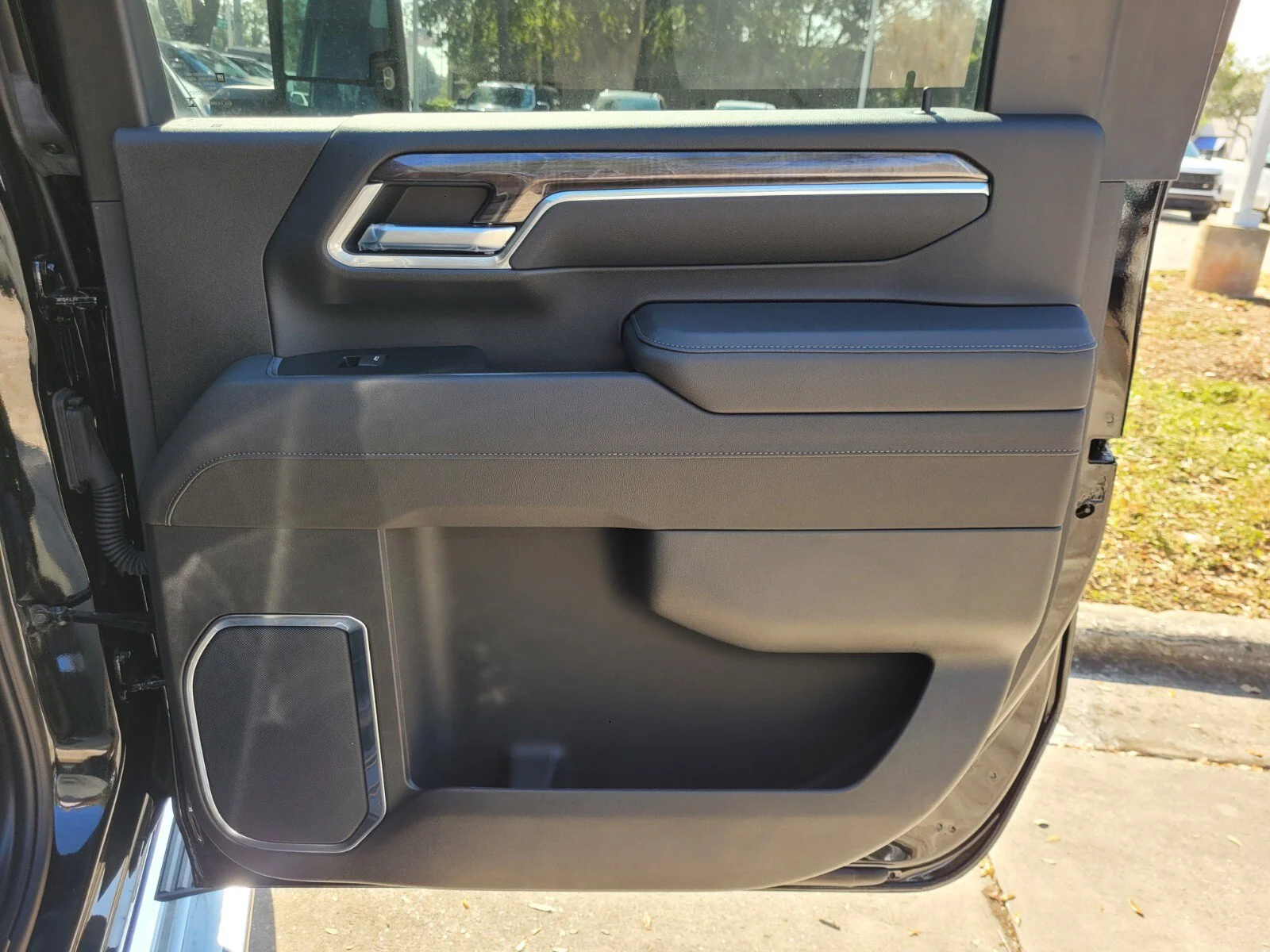 2025 Chevrolet Silverado 2500 HD LTZ - Photo 19