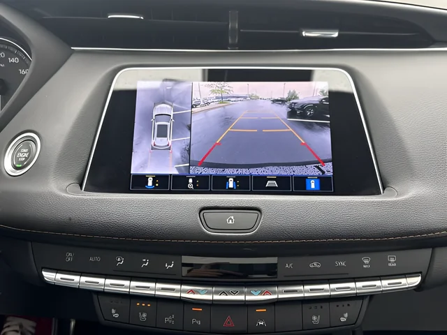 2023 Cadillac XT4 Sport - Photo 16