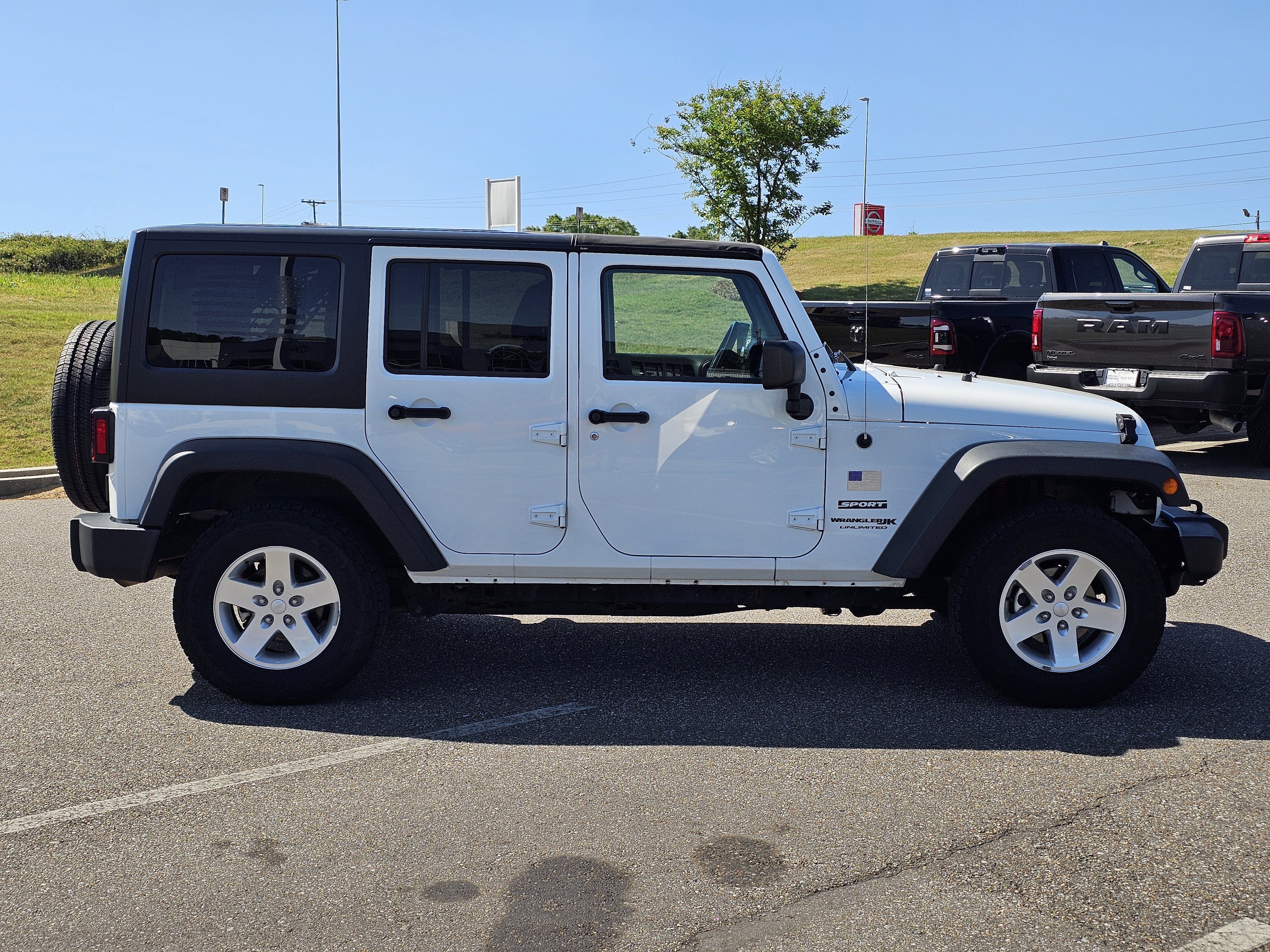 2018 Jeep Wrangler JK Unlimited Sport S - Photo 8