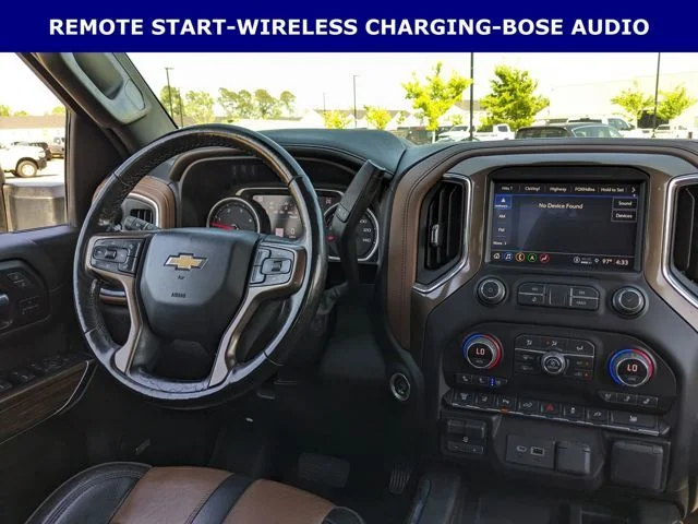 Used 2022 Beige Chevrolet High Country image 4