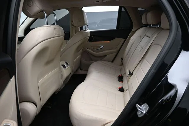 Used 2019 Black Mercedes-Benz GLC 300 image 10