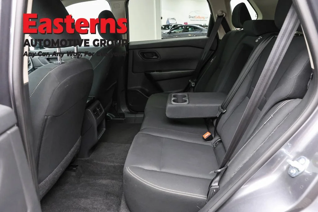 Used 2024 Gray Nissan S image 22