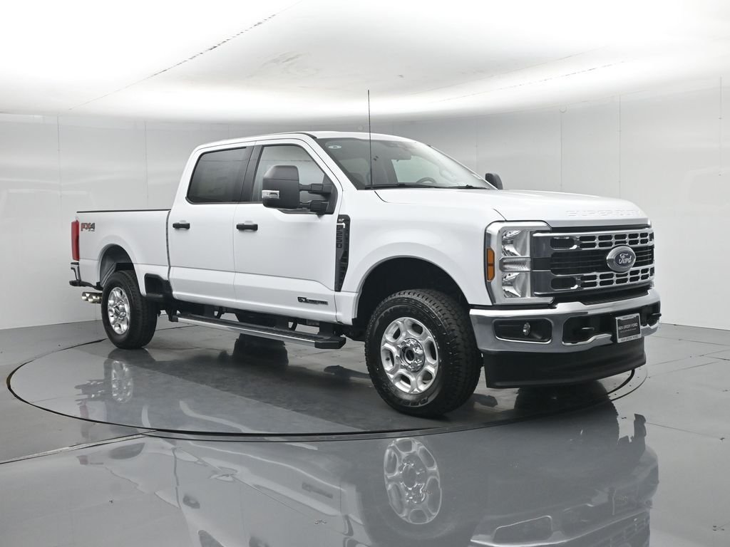 New 2026 Oxford White Ford XLT image 55
