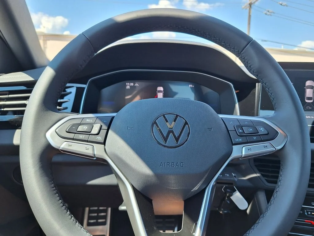 2026 Volkswagen Jetta Sport - Photo 15