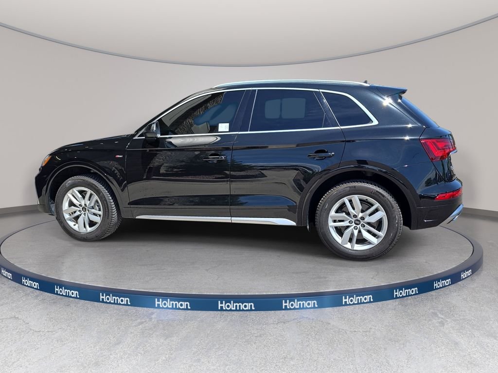 Used 2022 Black Audi 45 S line Premium image 9