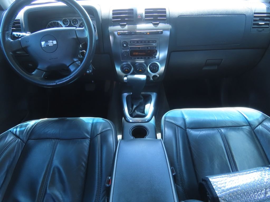 Used 2006 Boulder Gray Metallic Hummer  image 7