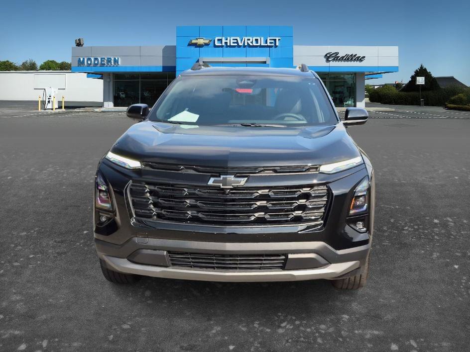 New 2026 Mosaic Black Metallic Chevrolet LT image 8